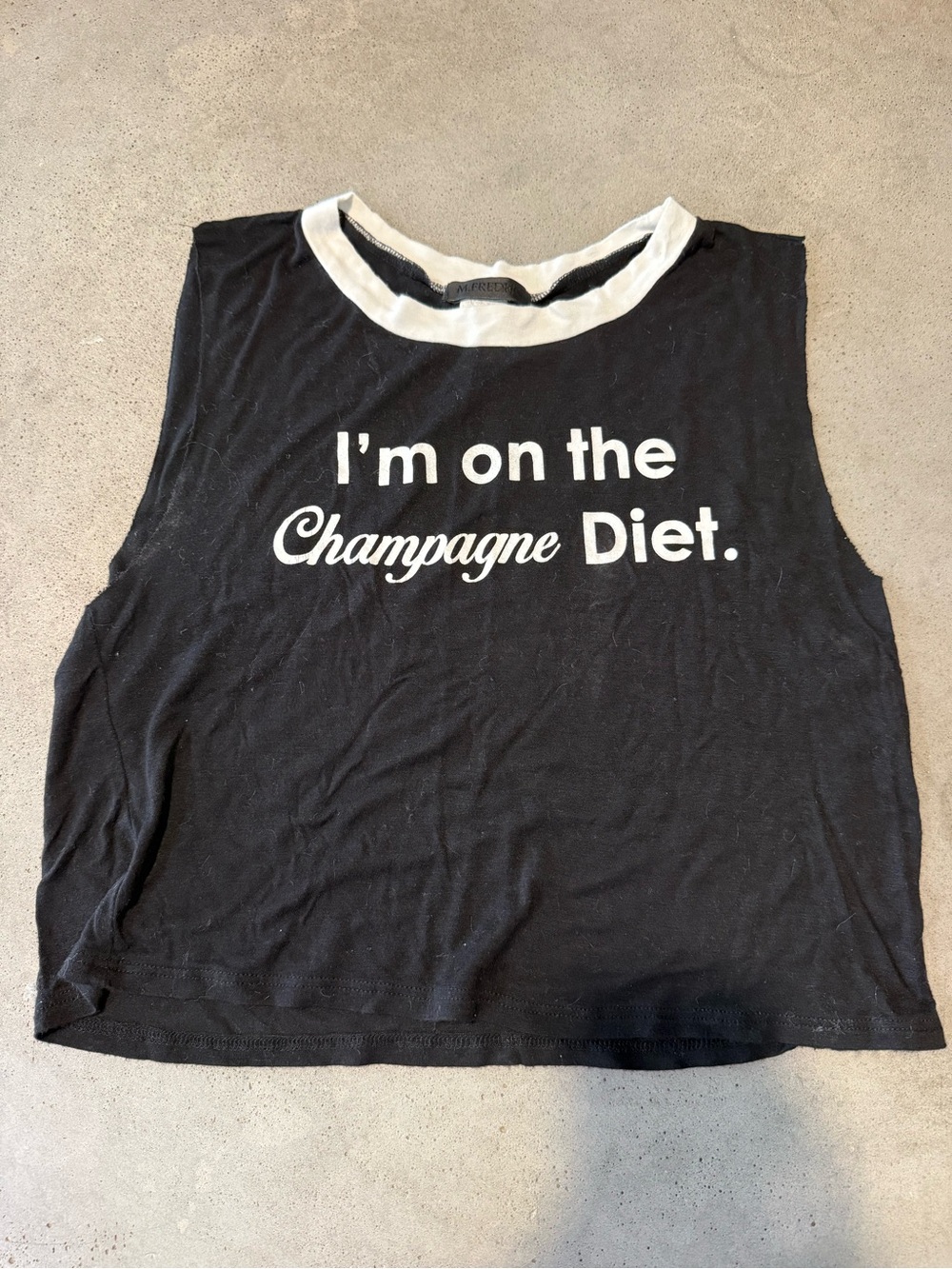 A Classy Chic Boutique Black & White Graphic Crop Tank